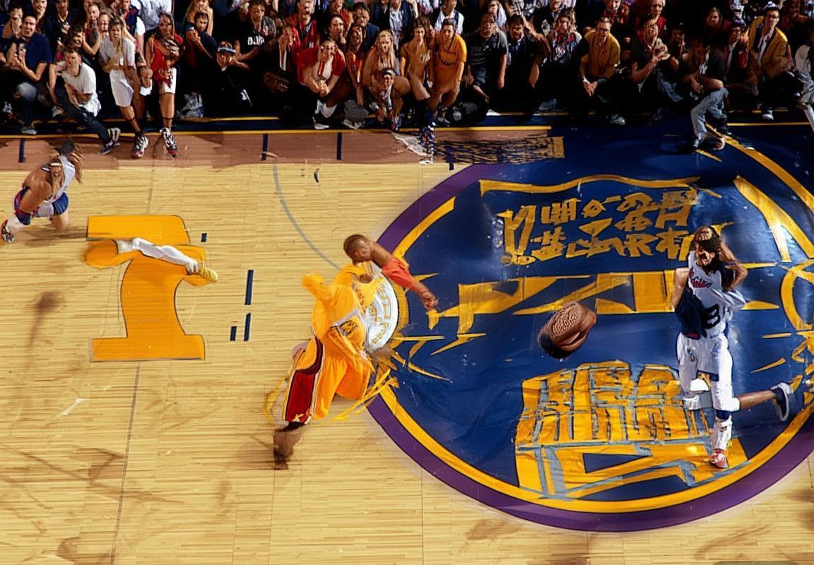 2009年NBA湖勇巅峰对决：科比库里篮球传奇之战